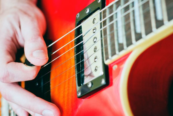 Speed picking en la guitarra